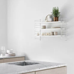 String Pocket Boekenplank Wit -Gubis Winkel 12022 01 04 8a5b8d2831