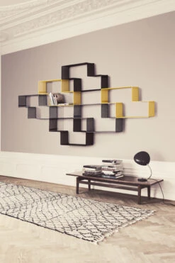 Gubi Matégot Dedal Boekenplank -Gubis Winkel 24050 04 4 EvironmentImage 03e1500926