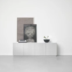 Beam Sideboard -Gubis Winkel 2807000 beam sideboard ljusgra sockel carrara miljo 4eee3df1c4