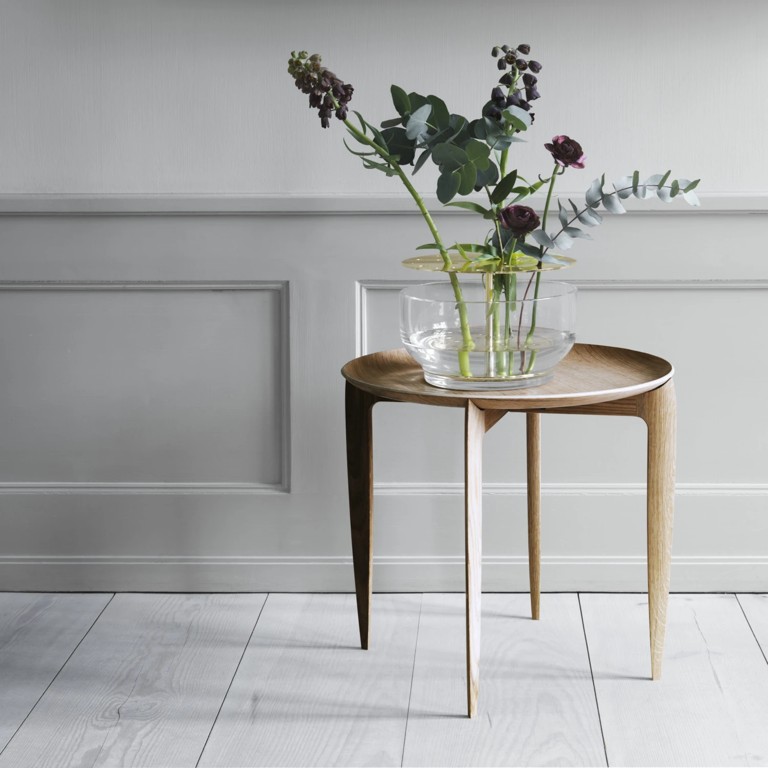 Fritz Hansen Opvouwbare Klaptafel, Ø 45 Cm 8 Fritz Hansen Opvouwbare Klaptafel, Ø 45 Cm - Afbeelding 6