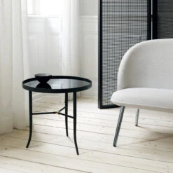 Normann Copenhagen Lug Tafel Ø50 Cm -Gubis Winkel 45311 02 03 102e6532bf