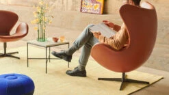 Fritz Hansen Pouf Sit Zitkussen, Klein -Gubis Winkel 503071 01 3 EnvironmentImage fb2d0f0fd0