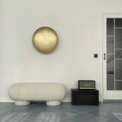 101 COPENHAGEN Big Foot Bankje Schapenvacht 7 101 COPENHAGEN Big Foot Bankje Schapenvacht -Gubis Winkel 576865 01 41 EnvironmentImage 565f372468