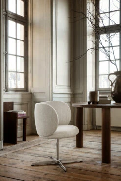 Ferm LIVING Rico Dining Chair Swivel Bouclé -Gubis Winkel 577235 01 40 EnvironmentImage 9d4fbc3db8