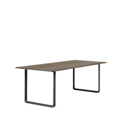 Muuto 70/70 Eettafel 225x90 Cm -Gubis Winkel 7070 bord 225 smokedoak svart angle 3503931f70