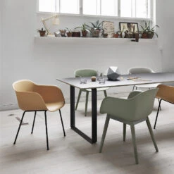Muuto 70/70 Eettafel 255x108 Cm -Gubis Winkel 7070 bord 255 miljo1 71043f8cdf