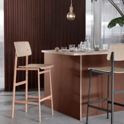Muuto Loft Barkruk 7 Muuto Loft Barkruk -Gubis Winkel Loft bar stool miljo1 9ef8bb1fb0