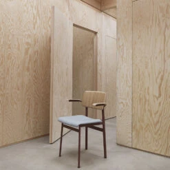 Muuto Loft Stoel Met Armleuningen -Gubis Winkel Loft stol karm miljo ebe4316bb1