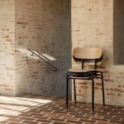 Gubi Coco Stoel -Gubis Winkel coco stol miljo1 a34630dd01