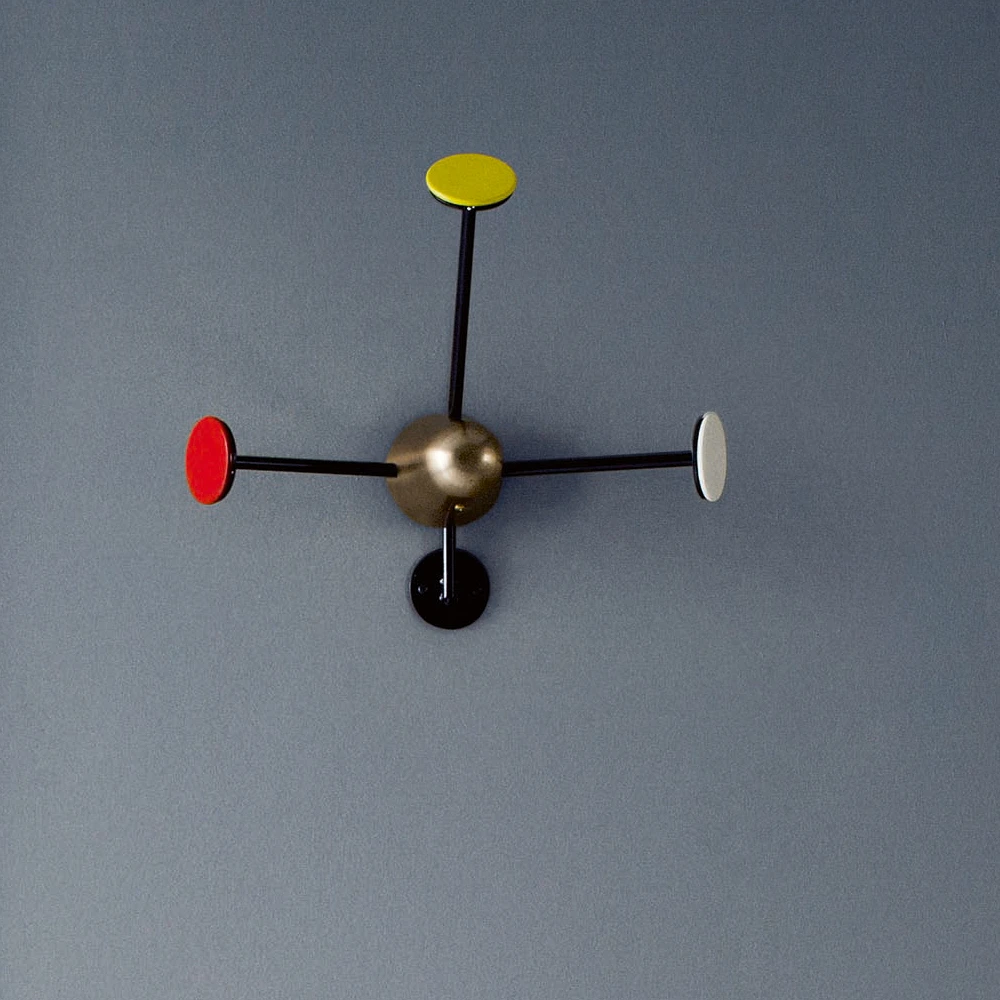 Gubi Matégot Kledinghanger 5 Gubi Matégot Kledinghanger - Afbeelding 3