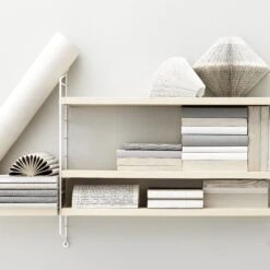 String Pocket Boekenplank Essen-wit 11 String Pocket Boekenplank Essen-wit -Gubis Winkel p 16144 01 02 2cec78c67f