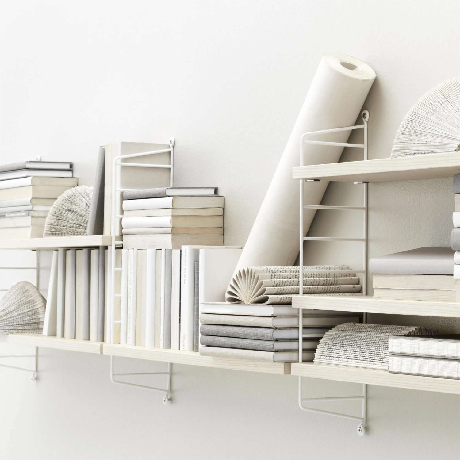 String Pocket Boekenplank Essen-wit 4 String Pocket Boekenplank Essen-wit - Afbeelding 2